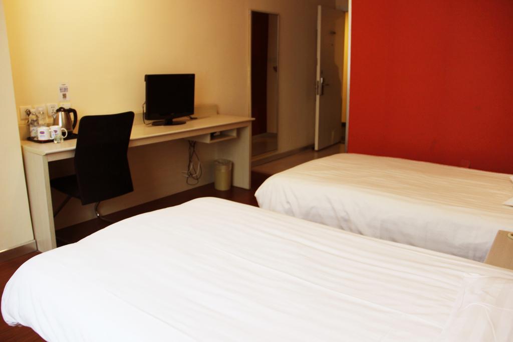 Hanting Hotel Shanghai Qibao Centre Room photo